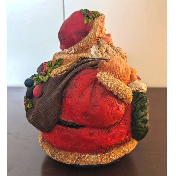 $5 Item! Adorable Santa Claus 6" Tall Resin Figurine - Picture 5 of 7